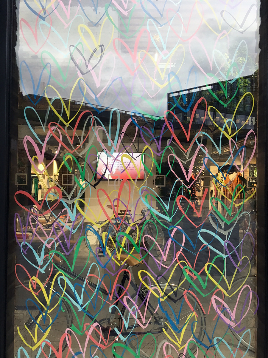 בתי אופנה בלונדון