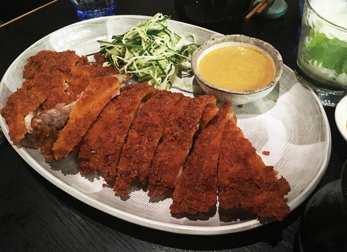 אוכל אסייתי שונה ומשונה בלונדון - קטסו ארנבת